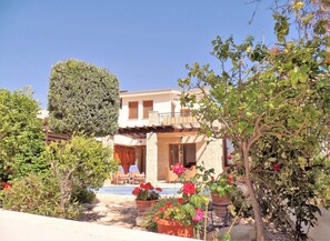 Exterior - 'Villa Xenia' HG 25  Play golf, tennis or relax in the spa (Aphrodite Hills)