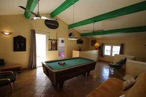 TV, fireplace, DVD player, table football