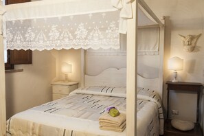 1 camera, ferro/asse da stiro, culla da viaggio, Wi-Fi gratuito