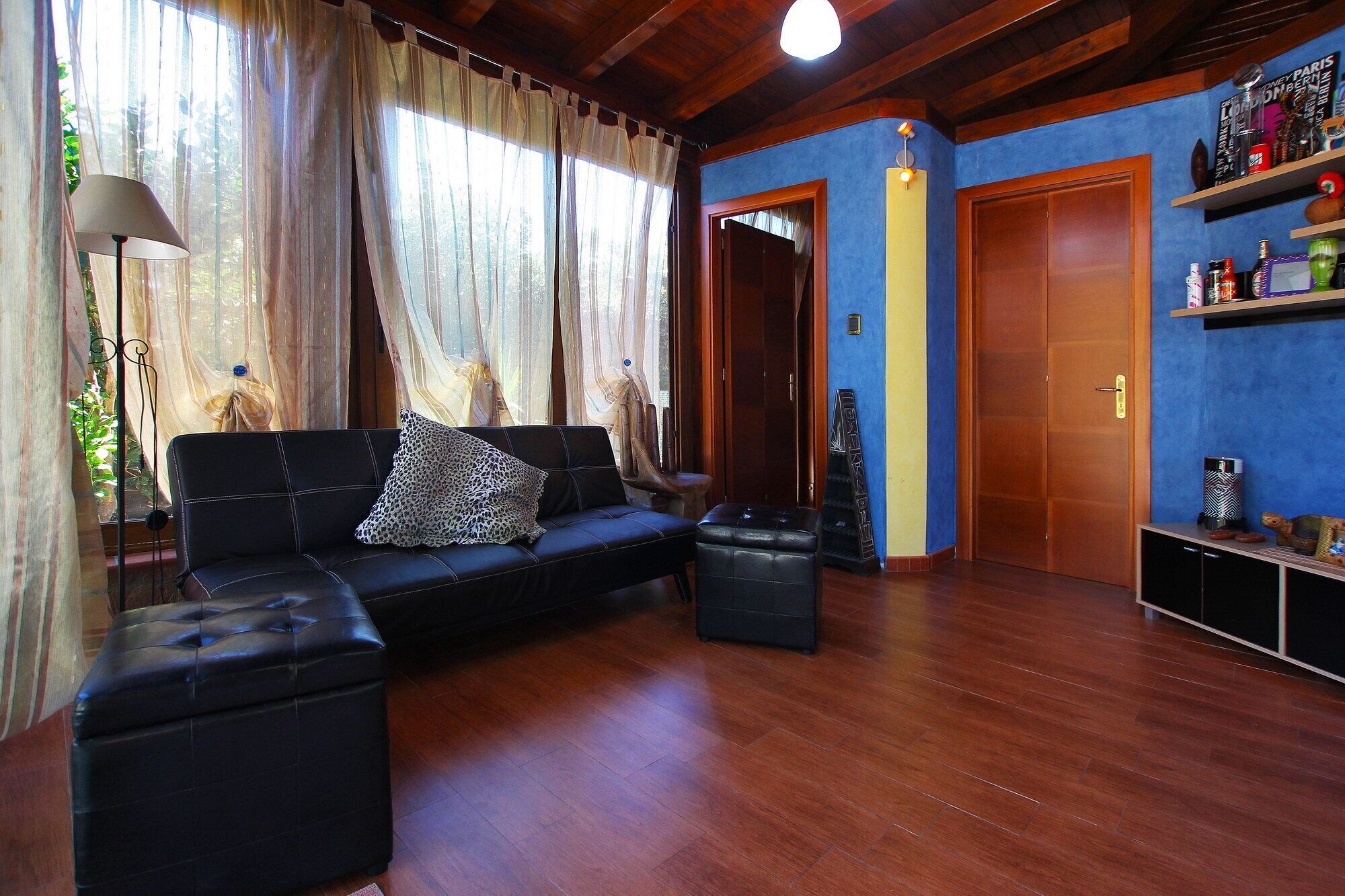 3 Bedrooms Villa, 2 Bathrooms, WiFi, Garden, bbq, Outside Kitchen, Public Pool