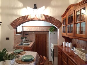 Fridge, microwave, oven, stovetop - Holidays Moneglia, between Portofino and Cinque Terre (CIN IT010037C2CQDHHYBL) (Moneglia)