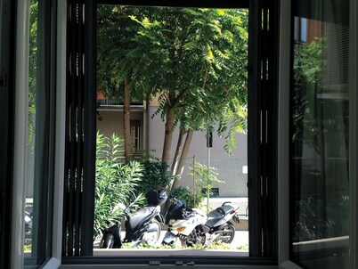 HAPPY HOME BOLOGNA Cozy, quiet, Close to CITY CENTER and EXHIBITION, AC, WiFi