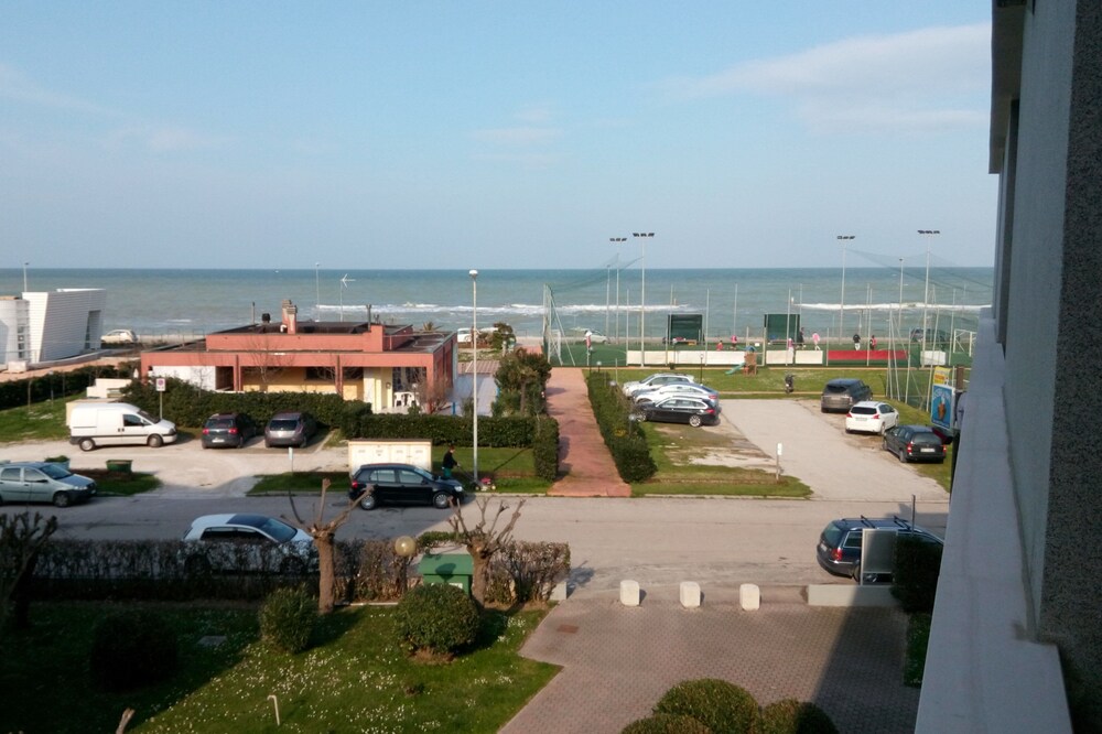 SEA APARTMENT FANO VACANZE