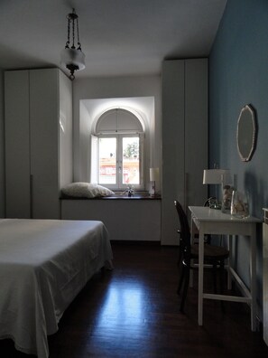 2 多间卧室、熨斗/熨衣板、旅行婴儿床、免费 WiFi