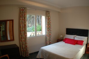 5 soverom, strykejern/-brett, reiseseng for barn og wi-fi (inkludert)