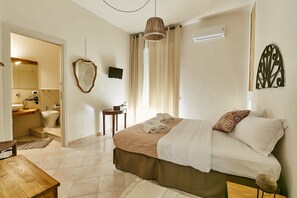 9 bedrooms, iron/ironing board, free WiFi, bed sheets