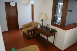 Interni