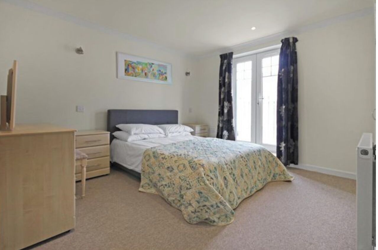 Main Bedroom has ensuite shower room 