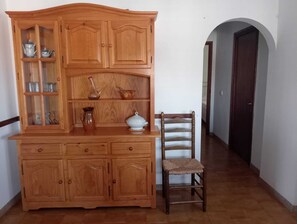 Interior - House with garden, near to the beach with all the accomodation for two families (L'Escala)