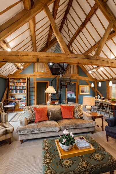 Country property In Rural Herefordshire / Powys border near Hay on Wye