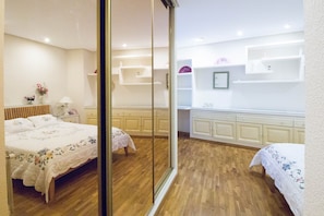 3 habitaciones, tabla de planchar con plancha y wifi gratis