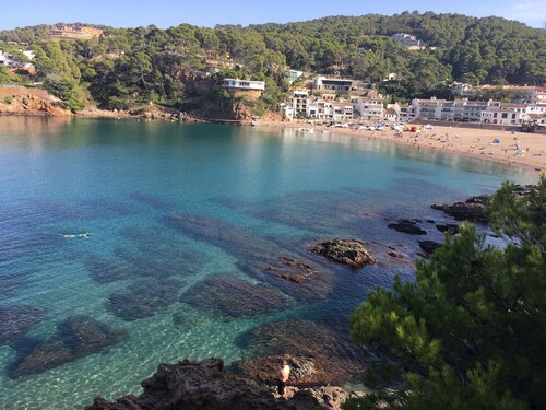 Beautiful detached villa close to sandy beach