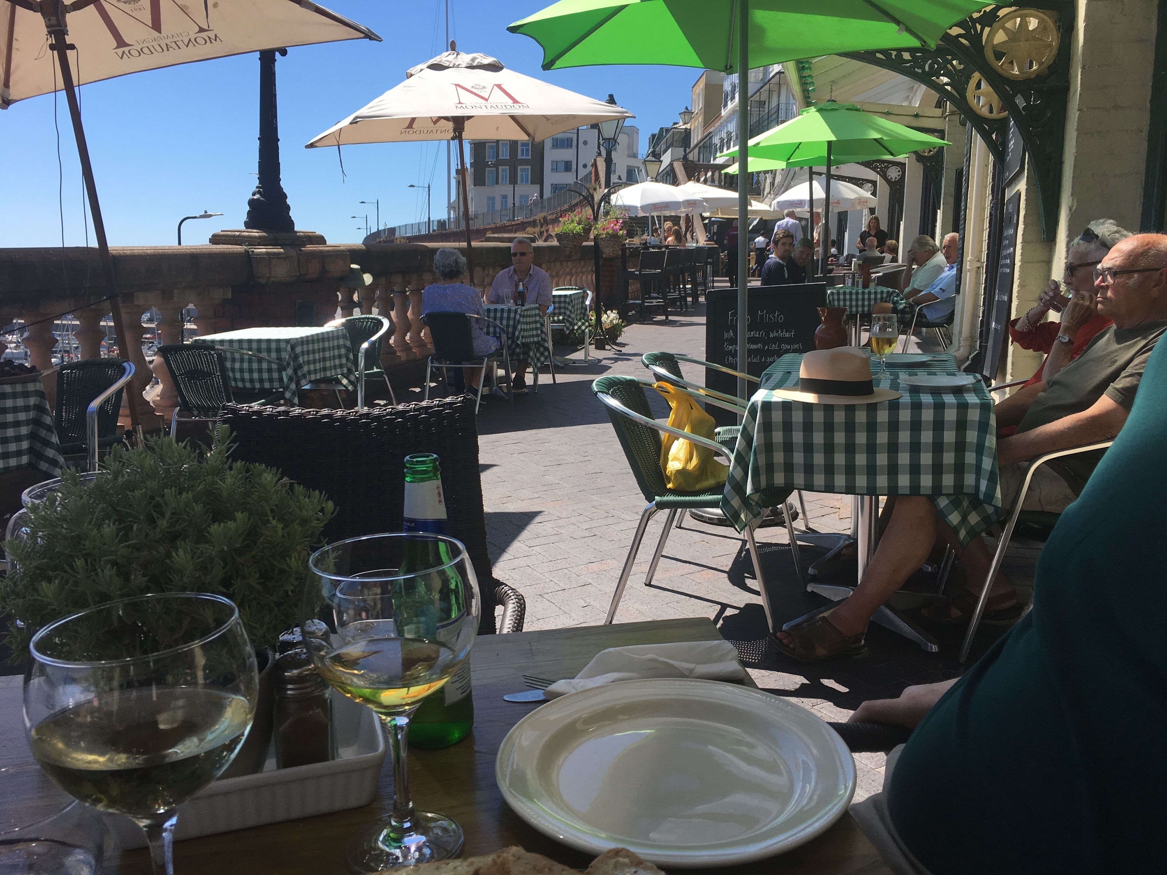 Restauration extérieure