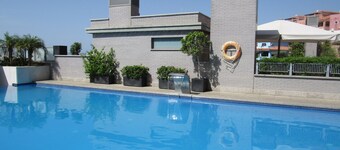 Modern luxury apartment at 100m from the beach and fantastic seaviews,