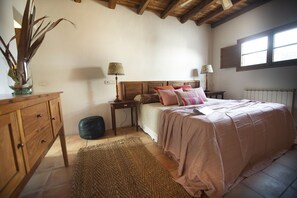 3 多间卧室、客房内保险箱、熨斗/熨衣板、WiFi