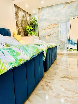 2 dormitoris, planxa i posts de planxar, wifi i roba de llit 