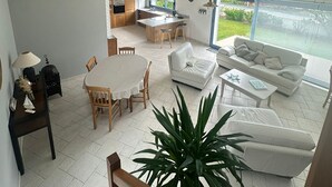 Uklassifisert bilde, 2 av 23, knapp