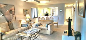 Smart TV, DVD player, books, stereo - Bright, corner unit, with open floor plan and views from nearly every room!  (Bradenton Beach, Anna Maria Island)