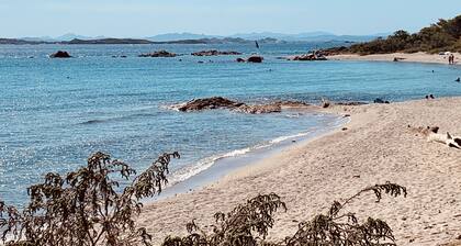 Large charming duplex, air-conditioned and WiFi in the heart of the citadel