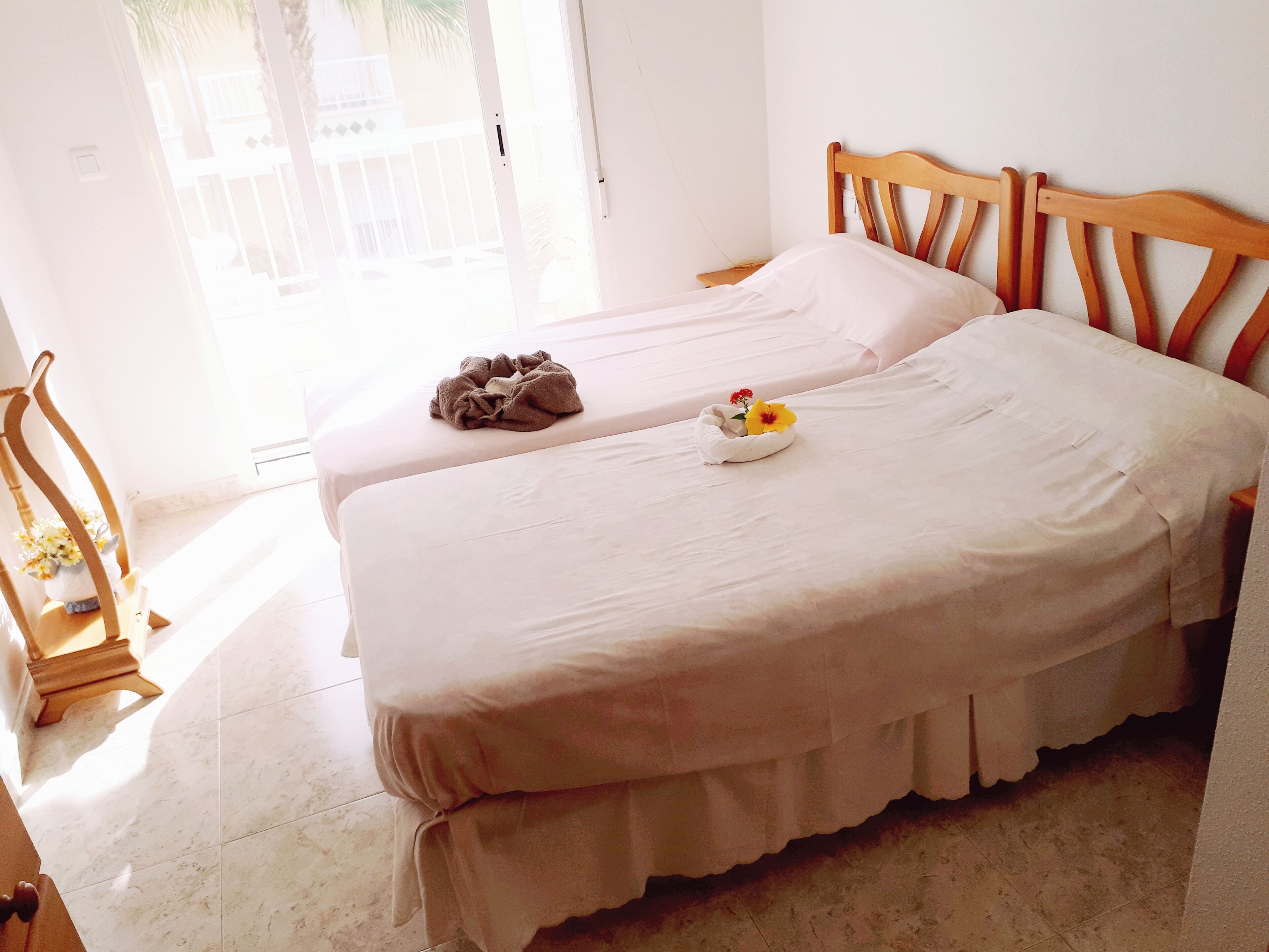 2 chambres, fer et planche à repasser, lit parapluie, Wi-Fi gratuit