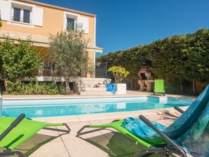 Alberca al aire libre