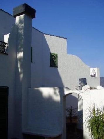 Façade