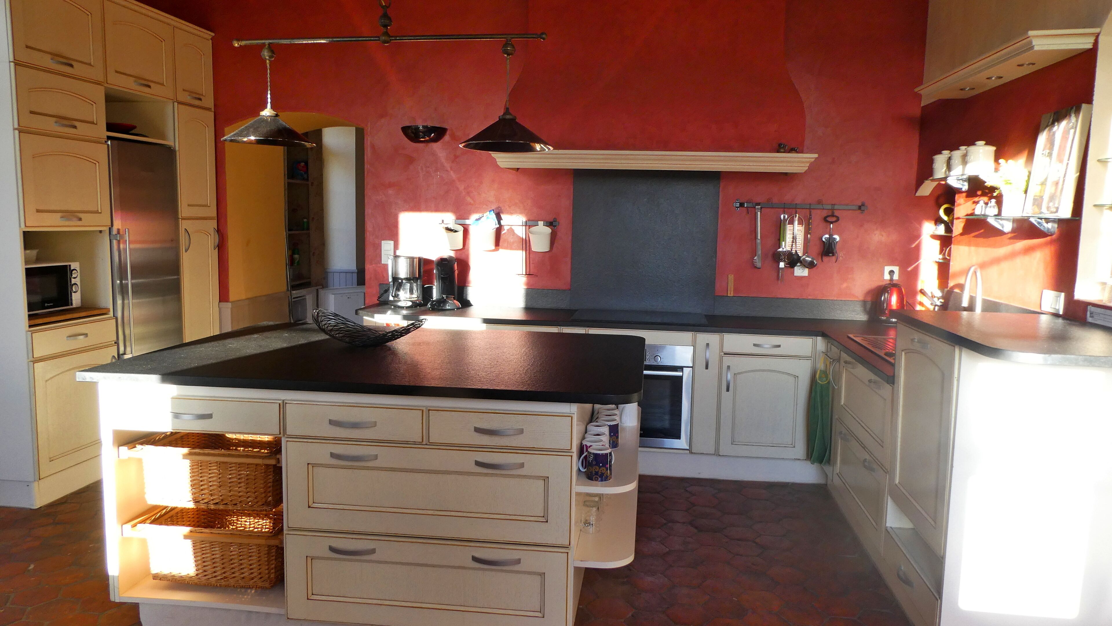 Château de Montboulon cottage with swimming pool