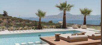 Villa Niolos I - Ruhige Villa auf einem Hügel mit spektakulärem Panoramablick