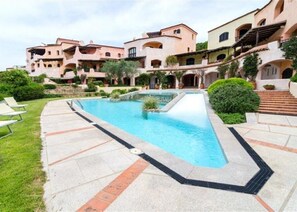 Outdoor pool - Centrally located in Porto Cervo with pool by the old port (Porto Cervo (OT))