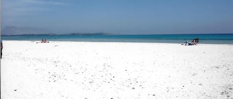 Beach nearby, sun loungers