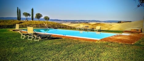Piscine extérieure