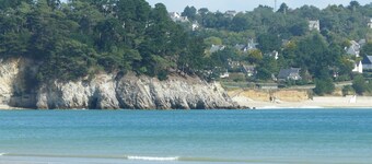 LE BIGORNEAU IMPRENABLE VIEW of the MORGAT CROZON BEACH