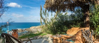 Sardinia, Torre Dei Corsari: house with private garden and sea view