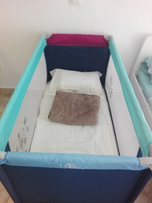 1 bedroom, desk, iron/ironing board, cots/infant beds