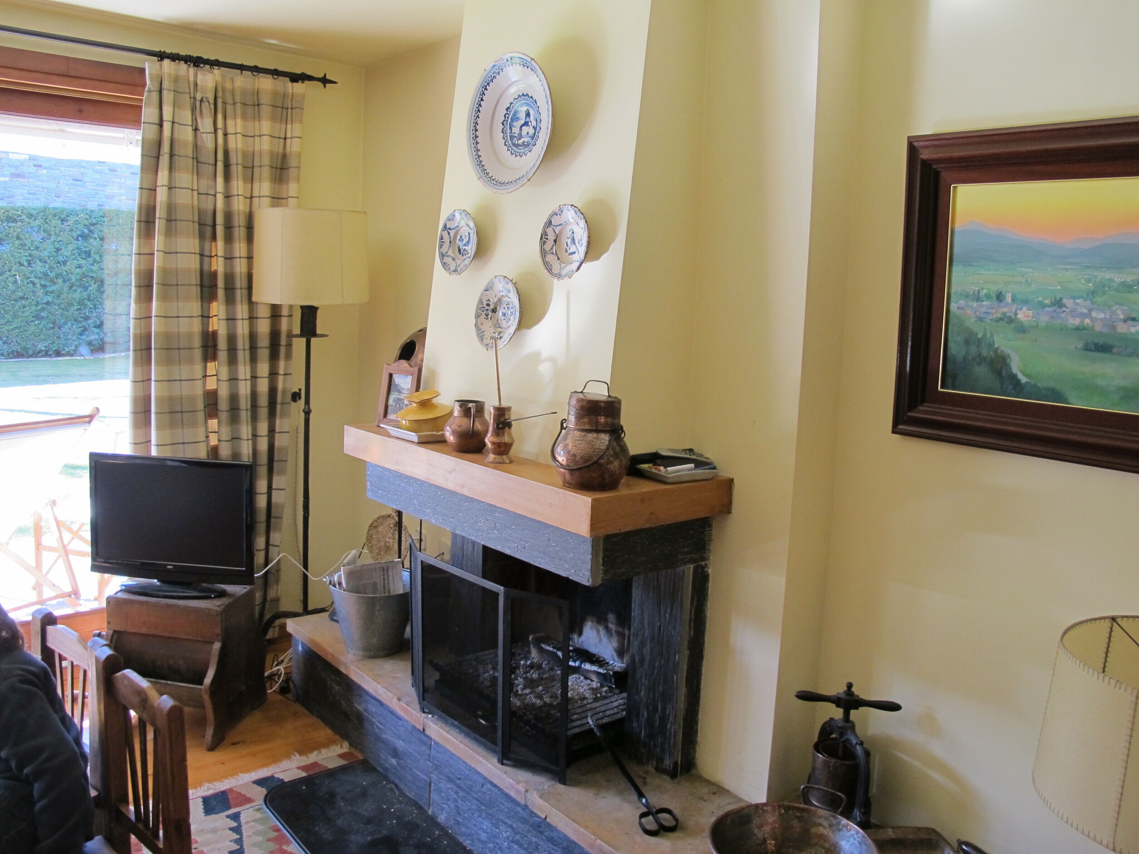 Charming, cozy place to enjoy the mountain