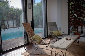 Outdoor pool - Luxury Villa in center ville WIFI swimming pool, air conditioning and garage (Sevilla)