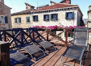 Property grounds - A  haven for family reunions and friends get-togethers in the heart of Venice (Venezia)