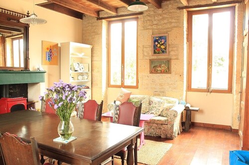 Farmhouse With Private Heated Pool (June to Sept)