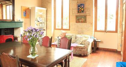 Farmhouse With Private Heated Pool (June to Sept)