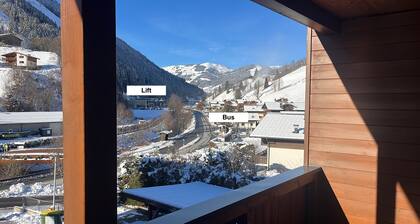 Luxus-Wohnung Iglsberg in Saalbach für acht Personen.