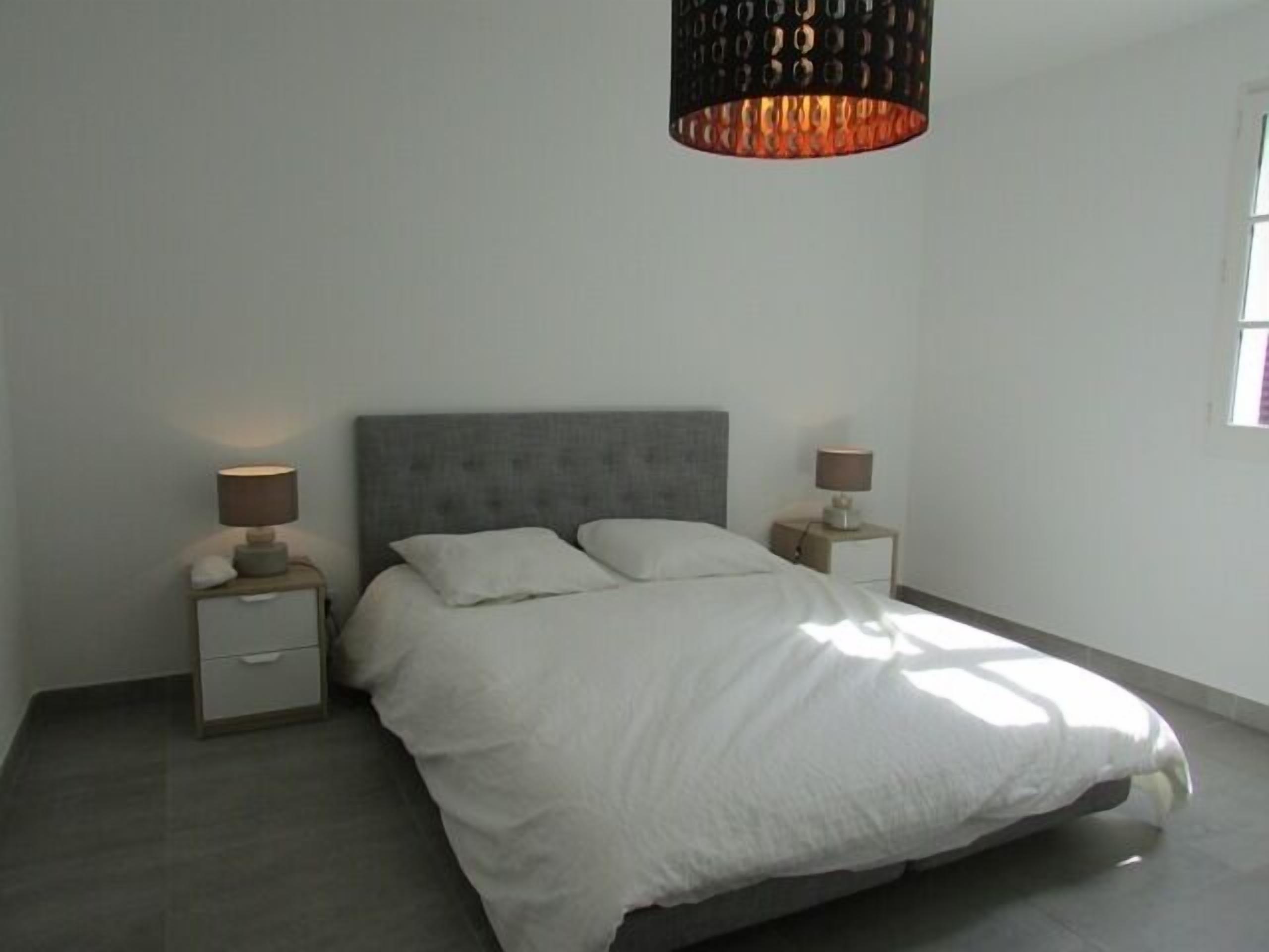 New development Place des Lices with underground parking