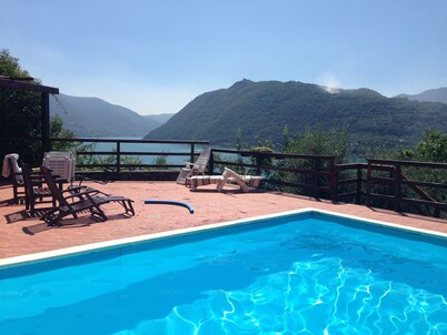 Two-room apartment in Residence with swimming pool and panoramic lake view in Sale Marasino