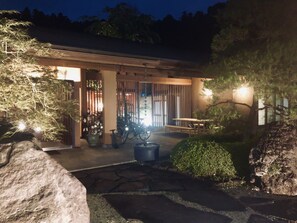 A traditional Japanese-style building with a stone pathway leading to a covered entrance. - Ryutakuzenji (Takasaki)