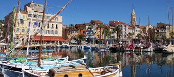 Villa near the sea Beaucours area