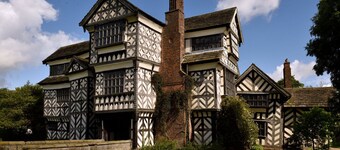 BEAUTIFUL FARM STAY AT THE SADDLERY CHESHIRE