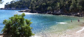 Beautiful Provencal villa, 5mn walk to the beach, garden and private pool