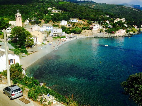 Beautiful house on the sea 300 m from the beach