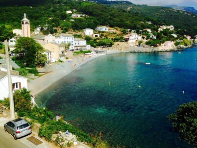 Beautiful house on the sea 300 m from the beach