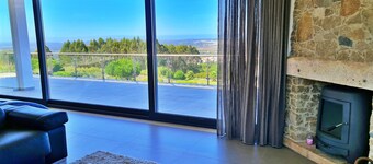 Luxury 4 Bed Villa With Large Heated Pool, Sleeps 8, Beautifully Appointed.