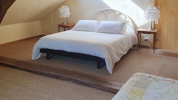 1 Schlafzimmer, Bügeleisen/Bügelbrett, Reisekinderbett, kostenloses WLAN